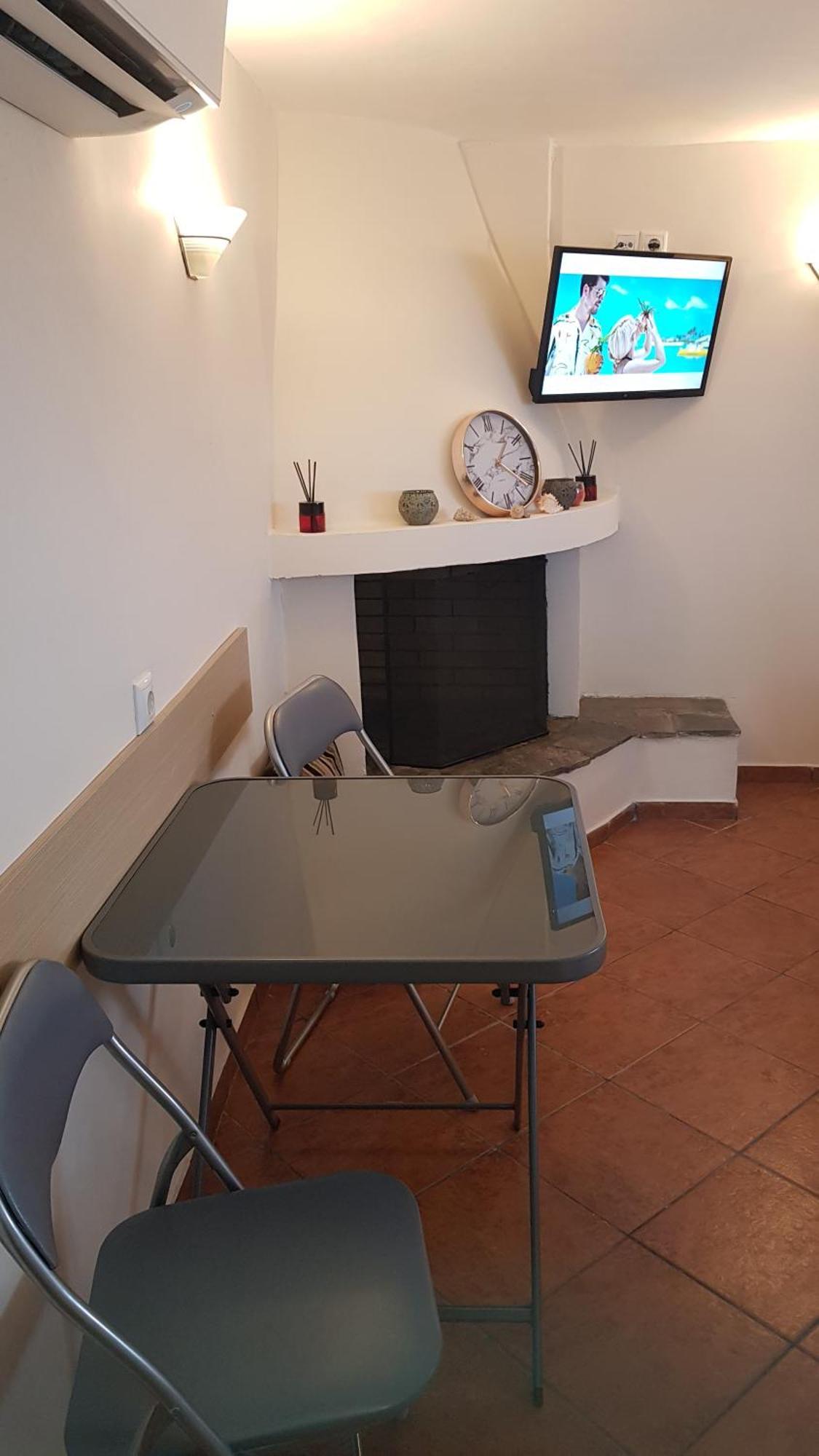 Studio With City View Apartment Tirnavos Cameră foto